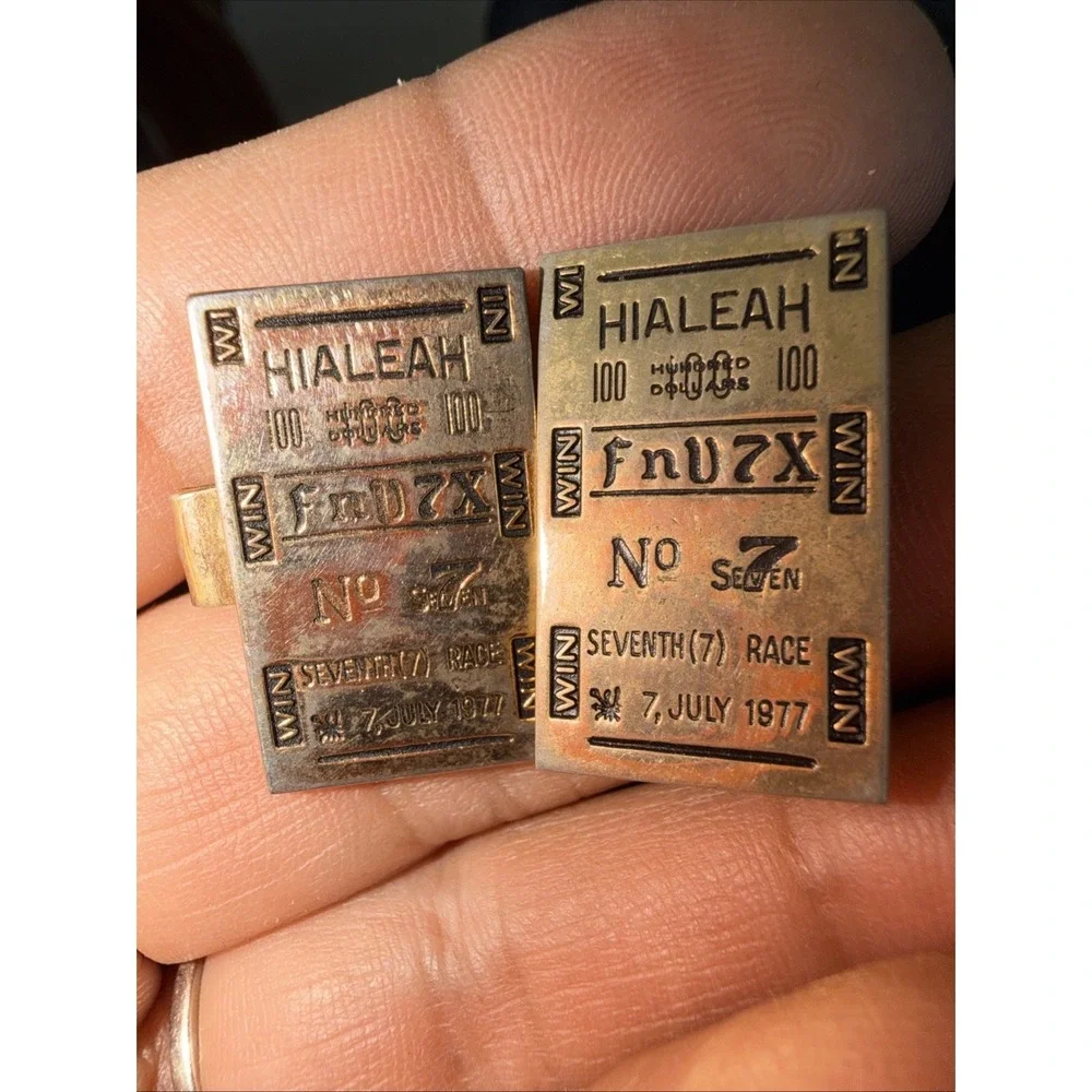 (2) Vintage Hialeah Park Horse Racing Tie Clips FNV7X 7th Race Win 7 July 1977